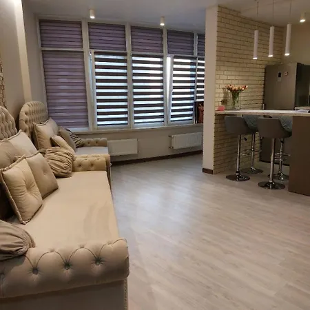 Apartment Luxury Studio-apartment In 45 жемчужина на каманина *