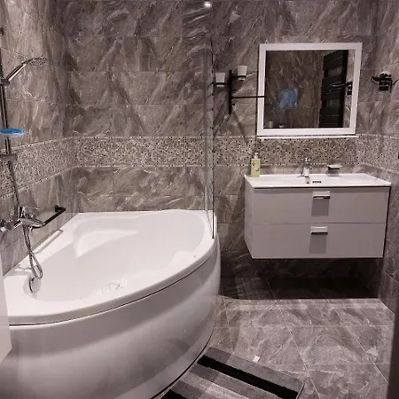 Luxury Studio-apartment In 45 жемчужина на каманина * Odesa